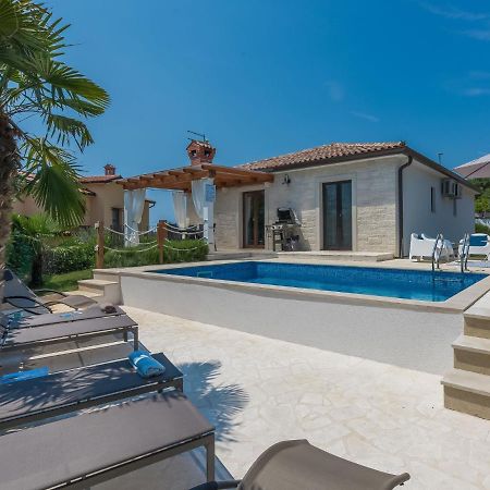 Holiday Home Villa Joy By Interhome Novigrad  Екстер'єр фото