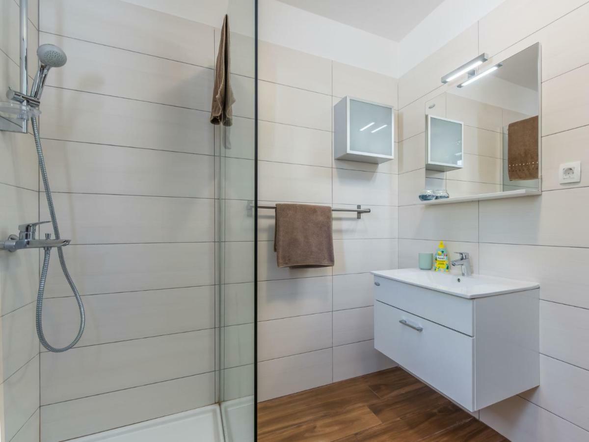 Holiday Home Villa Joy By Interhome Novigrad  Екстер'єр фото
