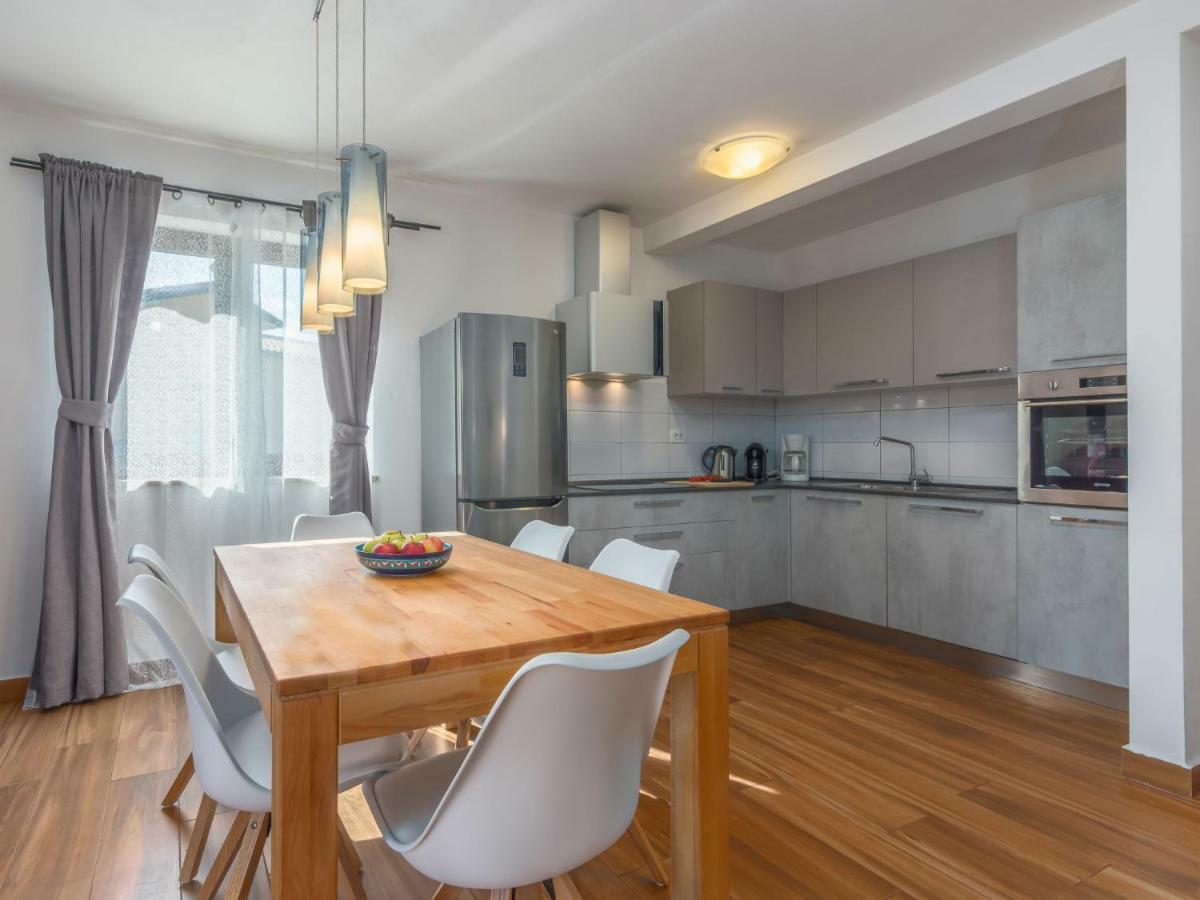 Holiday Home Villa Joy By Interhome Novigrad  Екстер'єр фото