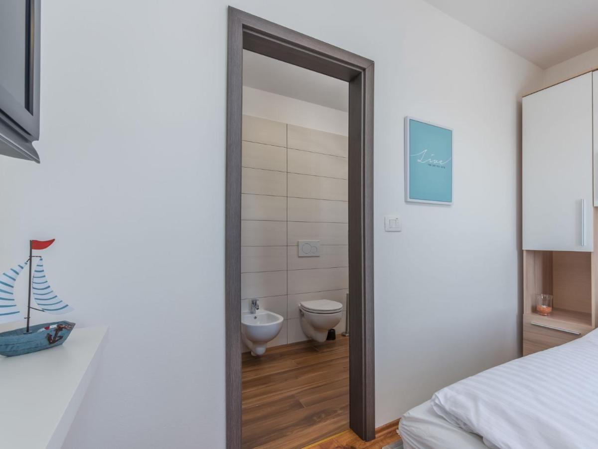 Holiday Home Villa Joy By Interhome Novigrad  Екстер'єр фото