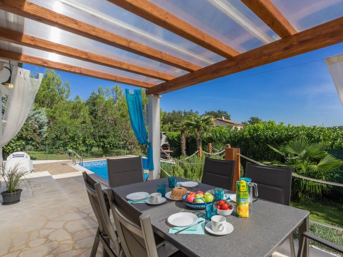 Holiday Home Villa Joy By Interhome Novigrad  Екстер'єр фото