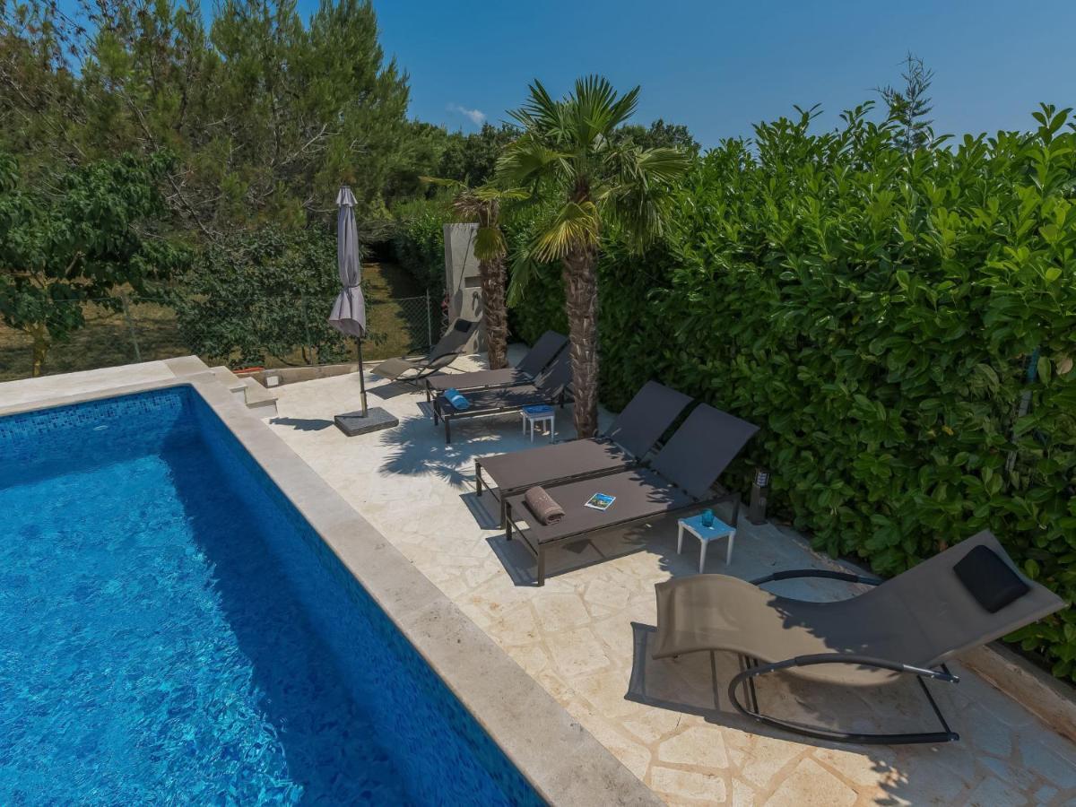 Holiday Home Villa Joy By Interhome Novigrad  Екстер'єр фото