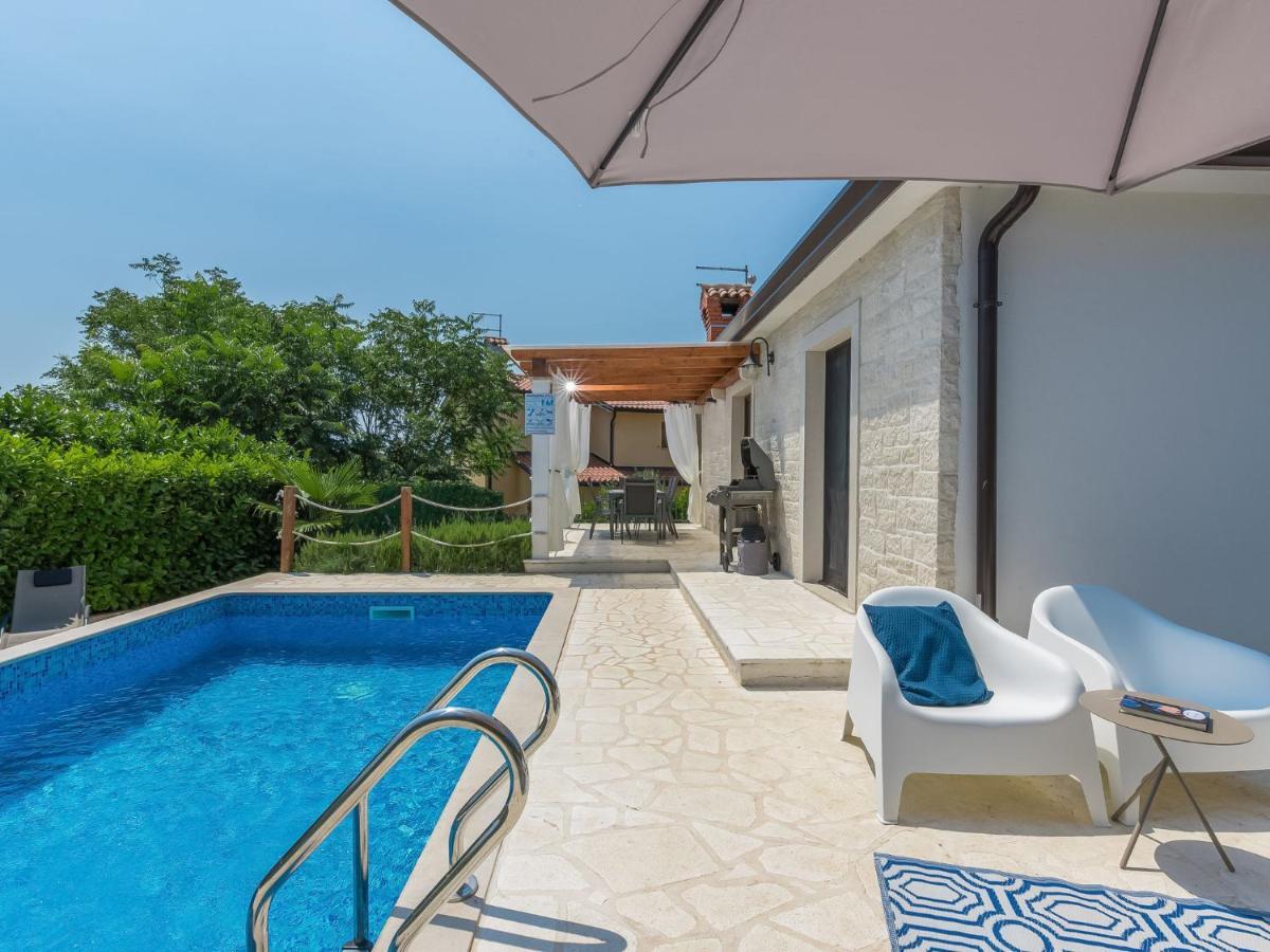 Holiday Home Villa Joy By Interhome Novigrad  Екстер'єр фото